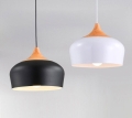 LAMPA-WISZACA-NOWOCZESNA-BARI-E27-DREWNO-KOLORY-Kolor-bialy-czarny-szary.jpg